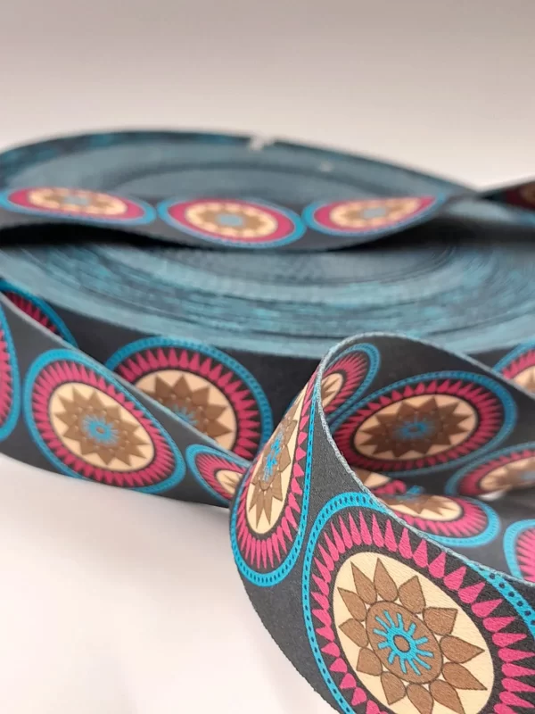 ALÇA ESTAMPADA MANDALA PRETA
